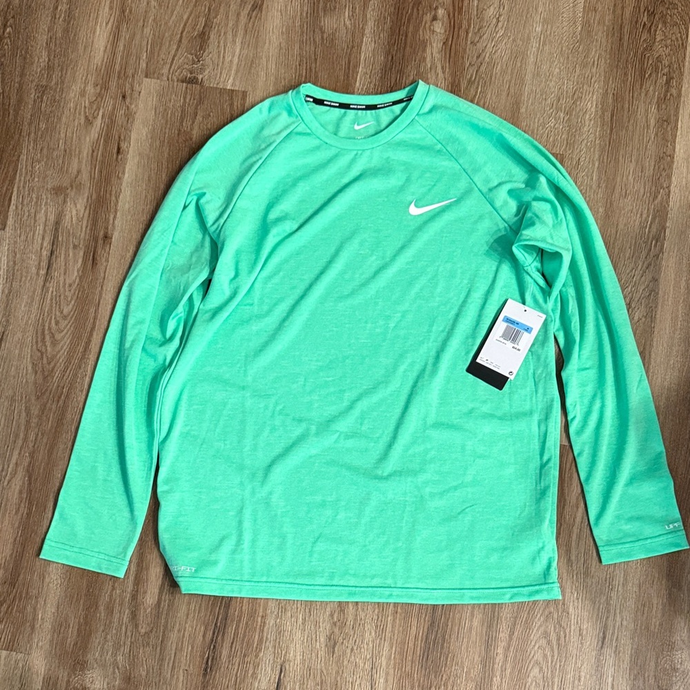 NWT Nike Hydroguard Long Sleeve Shirt - Medium